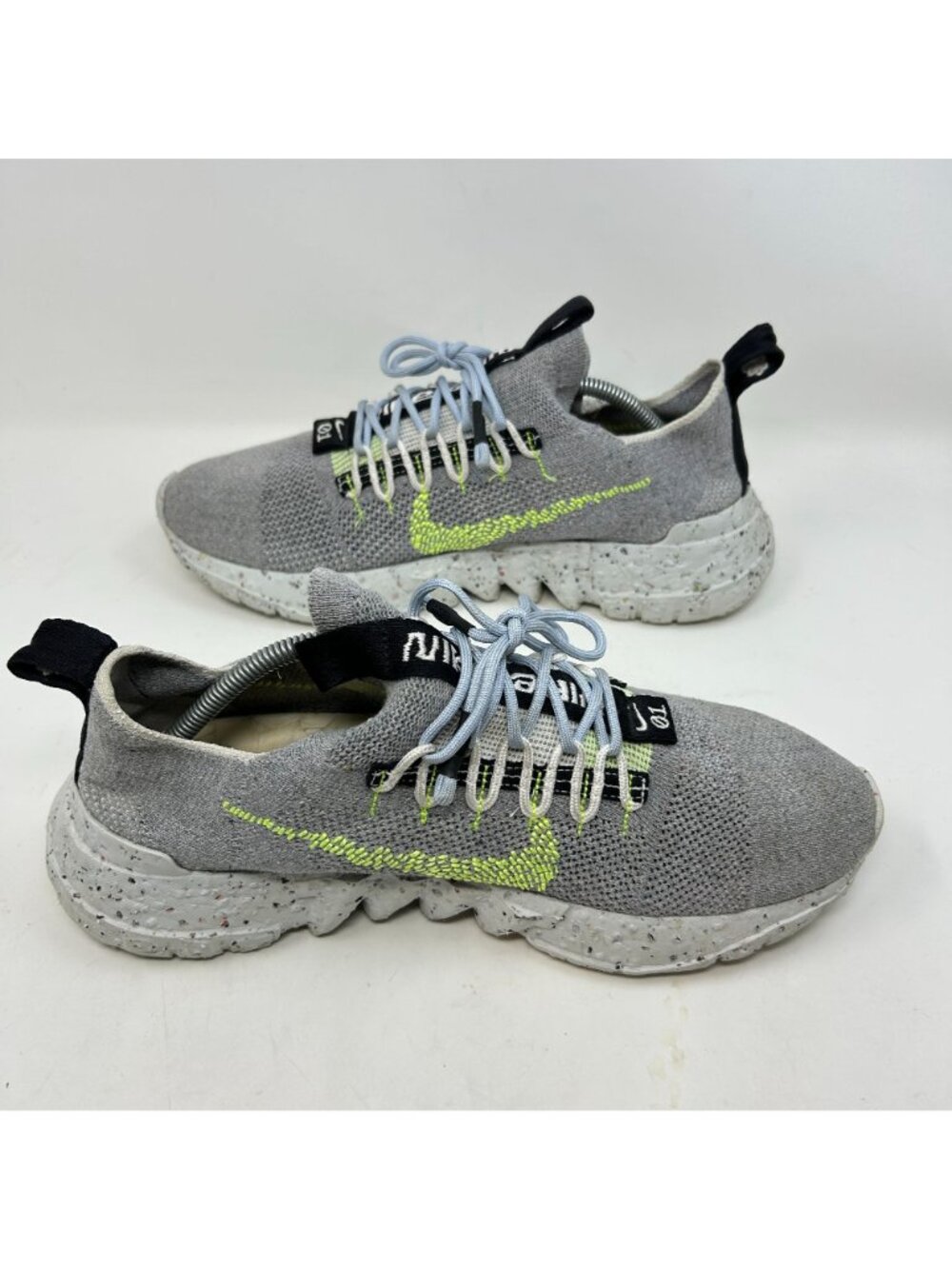 Nike Space Hippie Style Running Shoes Mens 11 Gray Volt Knit Sneakers Comfort - Picture 7 of 10